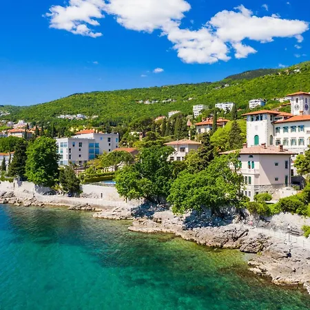 Studio Rustica Opatija - Happy Апартаменты